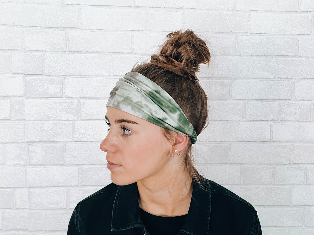 Soft No Slip Wide Twist Green Tie Dye Headband