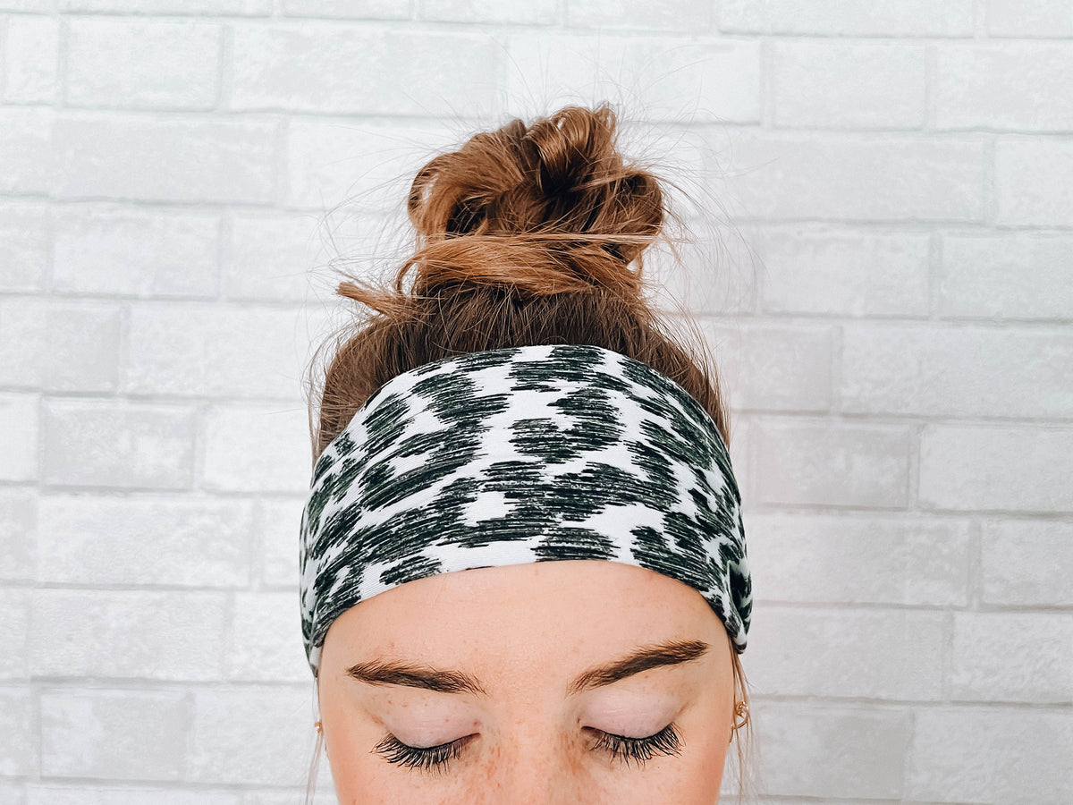 No Slip Crazy Comfortable Soft Wide Twist Headband Black and White Cheetah Print