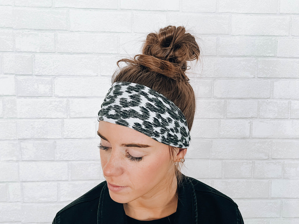 No Slip Crazy Comfortable Soft Wide Twist Headband Black and White Cheetah Print