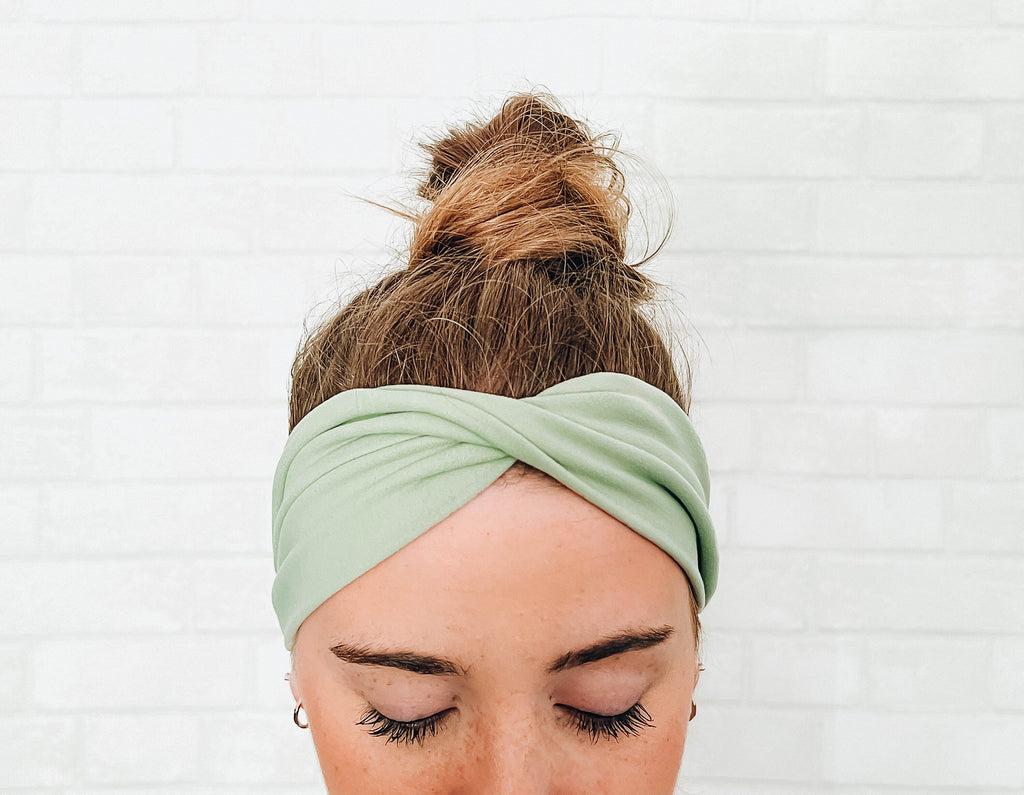 No Slip Soft Wide Light Pastel Green Twist Headband