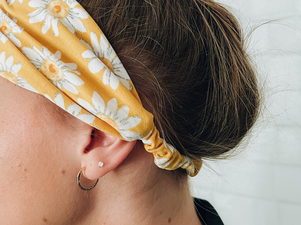 Soft No Slip Yellow Daisy Headband (available in multiple sizes)