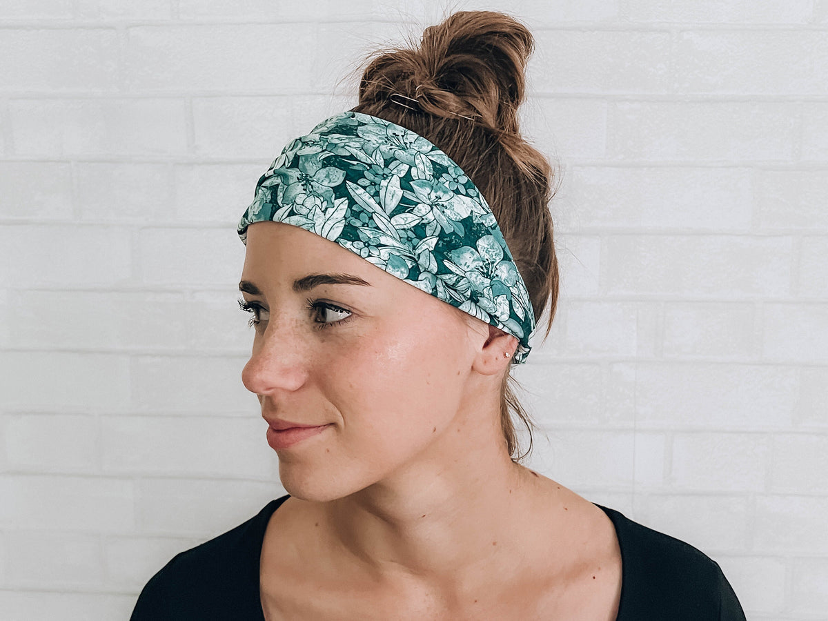 Soft No Slip Wide Comfort Headband Hairband in Teal Blue Floral